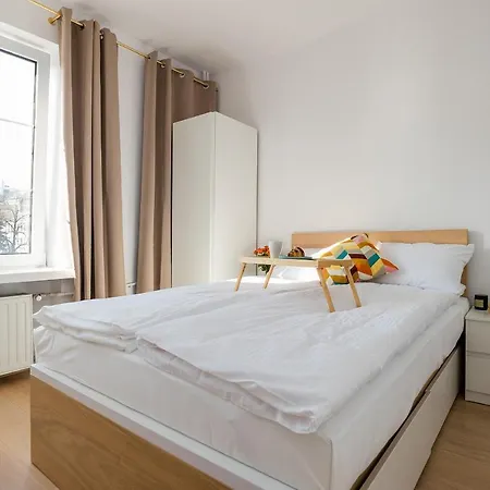 Shortstaypoland Piekarska Warsaw Exterior photo